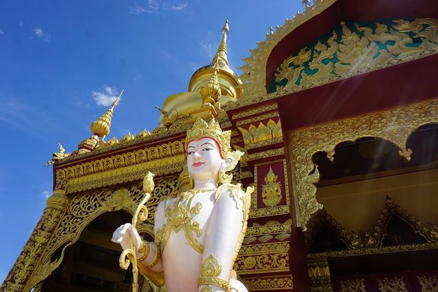 南傳文化淨享版勐泐大佛寺，現在的大佛寺越加適合拍照了！