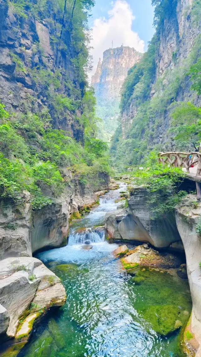 Explore the Taihang Grand Canyon in Shanxi to find the hidden secrets of the mountains and waters