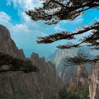 Discover the Enchanting Huangshan Mountains: A Year-Round Gem in Anhui Province