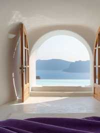 🌅 Santorini Sunset Dreams: Perivolas Hotel 🏊‍♂️