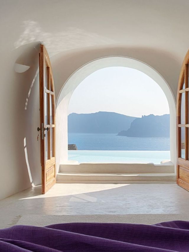 🌅 Santorini Sunset Dreams: Perivolas Hotel 🏊‍♂️