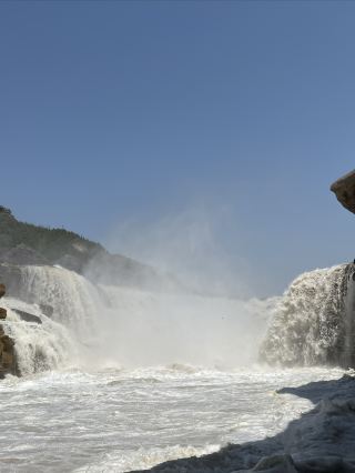 Seeing Hukou Waterfall Again! (576)