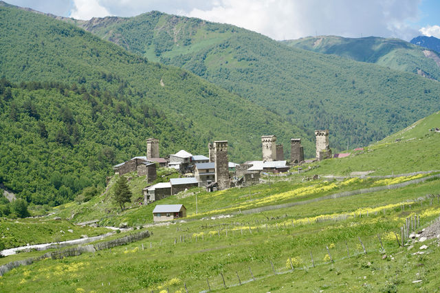 世界文化遺產的歐州最原始村落：烏樹故里指南