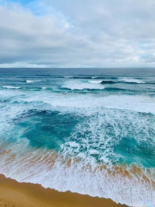 Australia's most worthwhile attractions, standing by the sea, a casual shot is a blockbuster