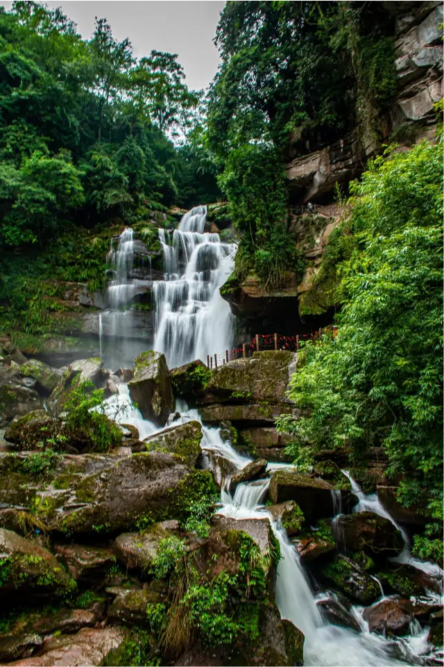 It's so beautiful! Tiantai Mountain is so much fun.