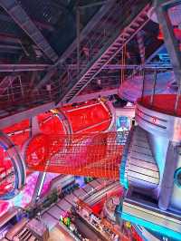教科書式VR樂園！可惜只有北京有。
