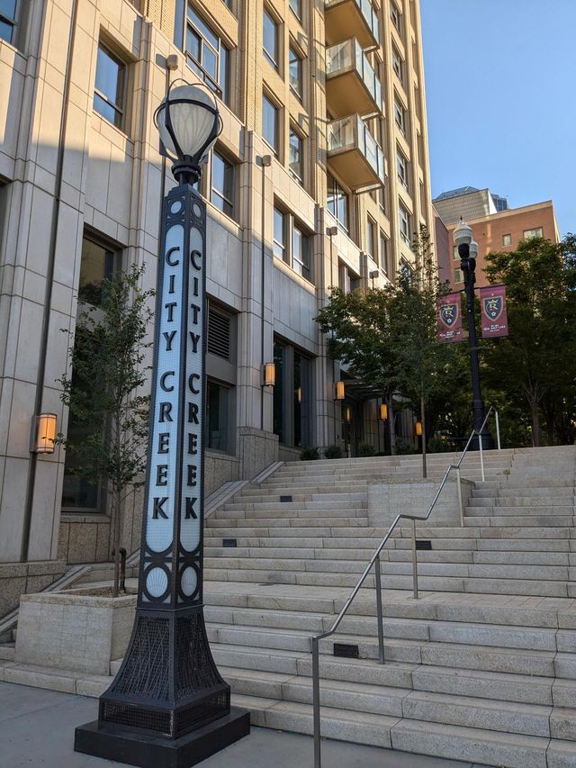鹽湖城：戶外天堂，摩門教聖地。