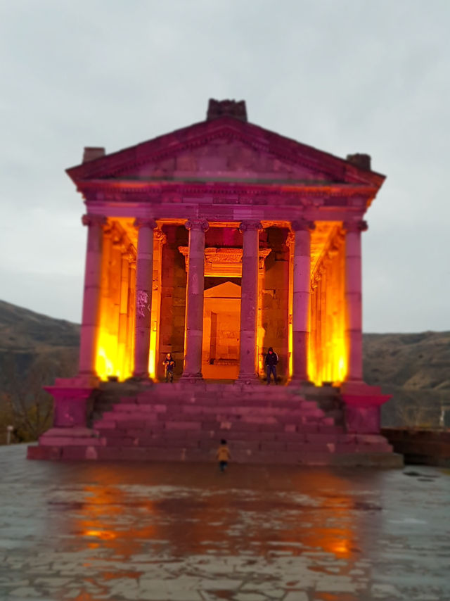 Greek monuments without VISA