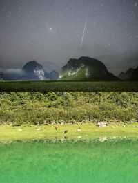 「更望湖，四季皆美景，一湖藏四季！」