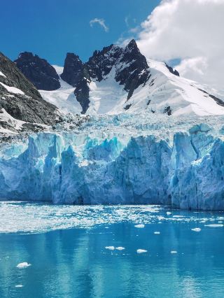 The ultimate 17-day Friends trip to Argentina and more is here!