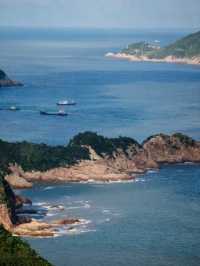 Hiking at Shuitong’ao , Where Mountains Meet the Sea