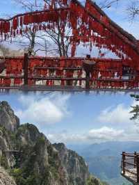 已回！第一次去爬老君山，我的建議是……