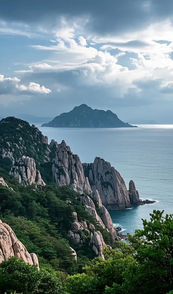雲端之上的破曉儀式：在嶗山把黃海裝進瞳孔裡～