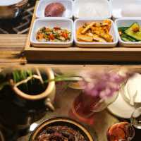 A secluded homestay in Quzhou's mountains, with great scenery and warm people.