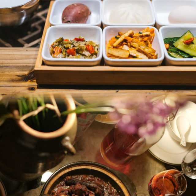 A secluded homestay in Quzhou's mountains, with great scenery and warm people.