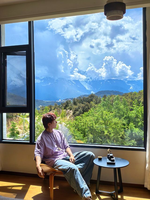 當孤獨嘅樹，遇到空曠嘅山