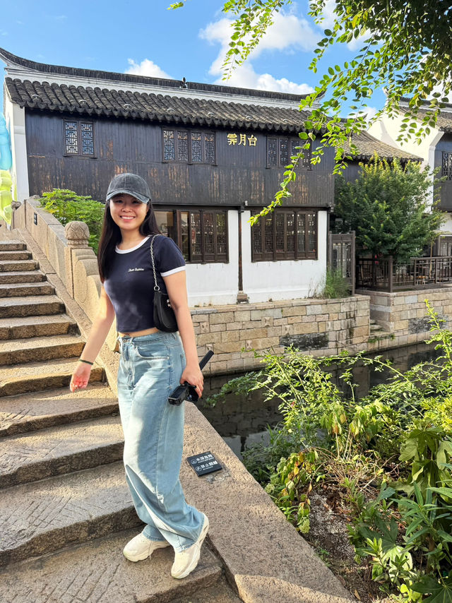 Well-restored old town in Shanghai - Panlong Tiandi 🦆⛲️