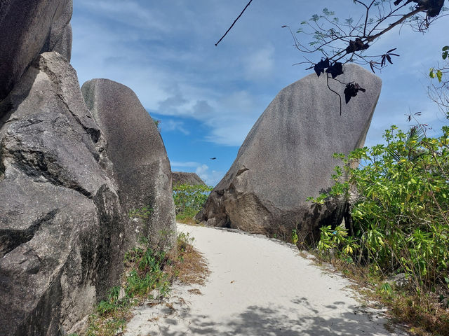 Visit La Digue's Stunning Beach