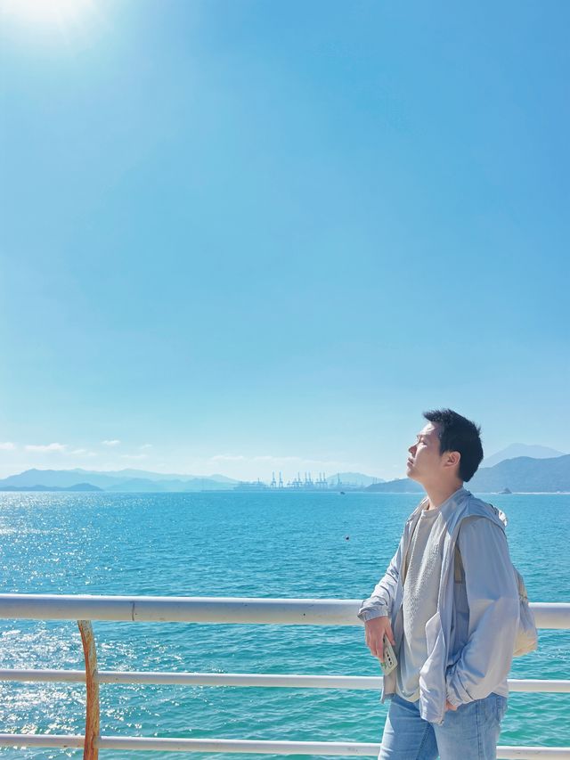 “深圳的盡頭” - 背仔角燈塔 