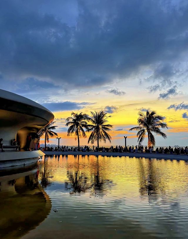 椰林海邊躺平攻略