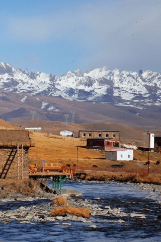 Majestic Snow Mountain Secret Spot Check-in at Gunong Village for a Half-Day Leisure