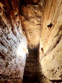 雲岡石窟北魏佛像 被認為是中國雕塑的藝術巔峰之作