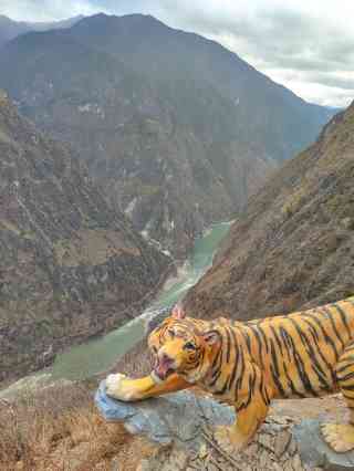 トラ 2026 Recommended Guides in Tiger Leaping Gorge (Updated July