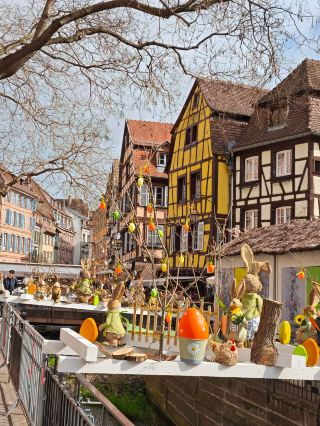 เทศกาลอีสเตอร์ที่เมืองโคลมาร์ | บรรยากาศราวกับเทพนิยาย!