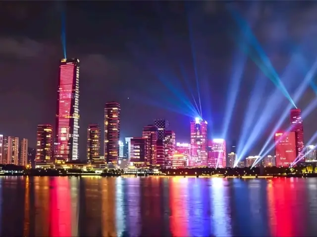 Shenzhen 3-Day 2-Night Classic Tour | A Must-Read for First-Timers, Your One-Stop Guide to the Mountain-and-Sea Metropolis.