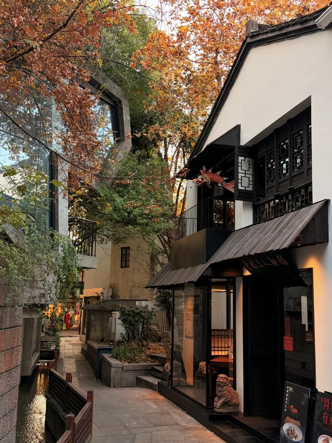 9 Must-Visit Vibe Spots in Hangzhou for Foodies & Photo Lovers 📸🌟