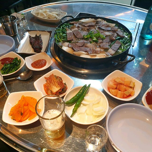 감칠맛이 일품인 소머리전골과 들깨수제비 맛집 전주 가마솥소머리곰탕