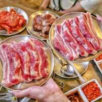 ยกเกาหลีมาไว้ที่ไทย! ปิ้งย่างหมูบ่ม ไม่จำกัดเวลา