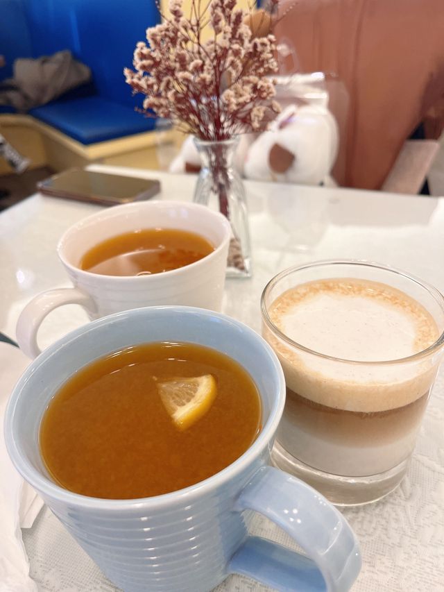 인천 위치한 유럽 감성의 따뜻한 감성 카페 팬지💛