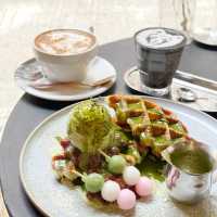 Pet friendly嘅西營盤cafe~ 