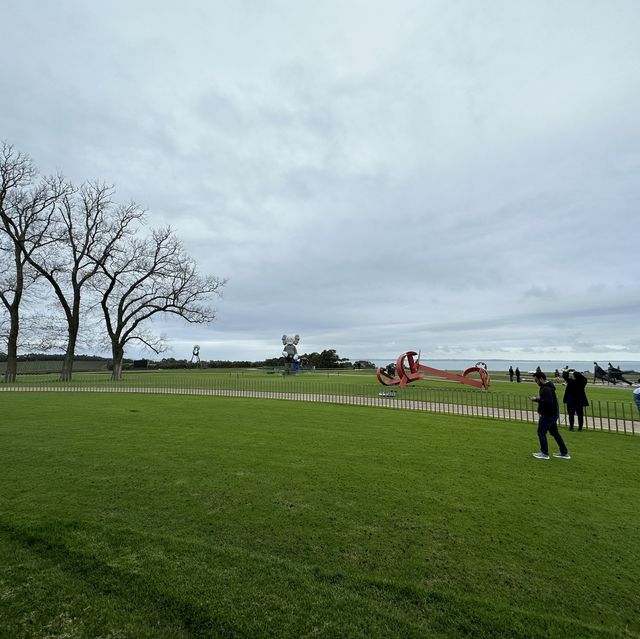 Pt Leo Sculpture Park Breathtaking Expression