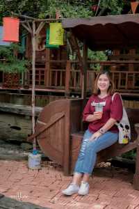 Cafe At Wood (เรือนไม้กาแฟ)