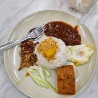 Famous Thong Kee Kopitiam (Puchong)