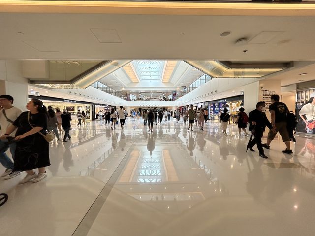 New Town Plaza, a complete plaza in Sha Tin area 
