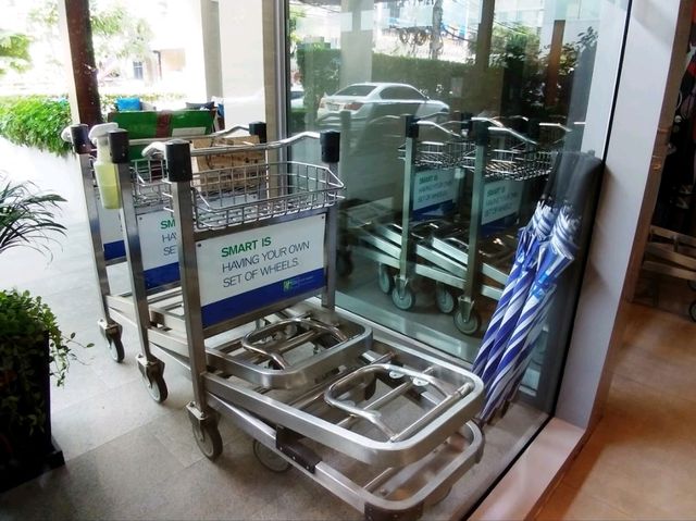曼谷 | 交通便捷 兩分鐘內到BTS 時尚性價比之選 Holiday Inn Express Sathorn