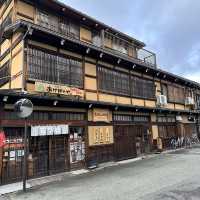 24h in Takayama, visit Sanmachi street