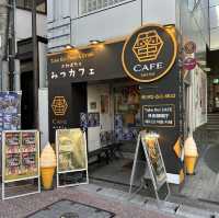 福岡・博多区。櫛田神社前のテイクアウト専門店『蜜カフェ』