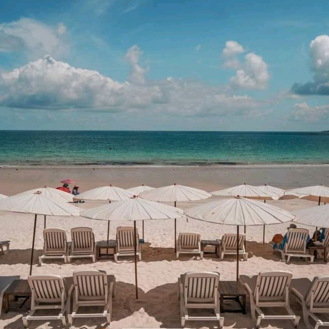 Sai Kaew Beach Resort พักบนหาดสวยสุดในเสม็ด