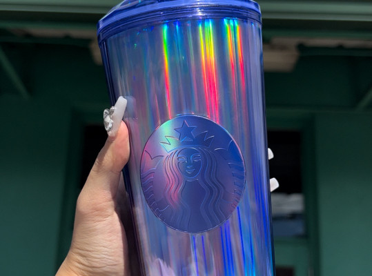 スタバのハワイ限定タンブラーが可愛い? | Trip.com ホノルル セット 