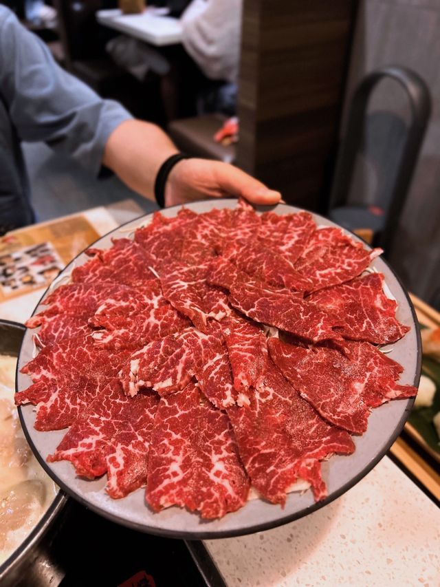 旺角邪惡拉絲芝士雞煲🧀🐔