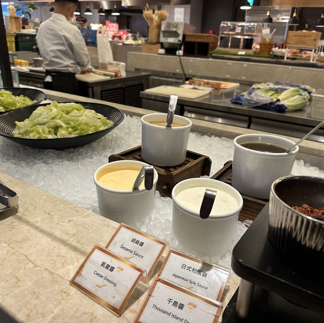台北萬華吃到飽！凱達大飯店 百宴自助餐廳！寬敞空間、不限時用餐！