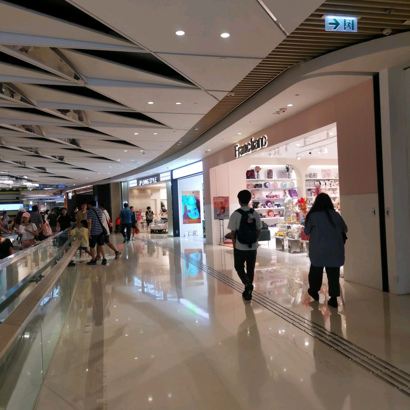 Nike yoho mall cheap