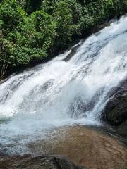 Ton Phrai Waterfall