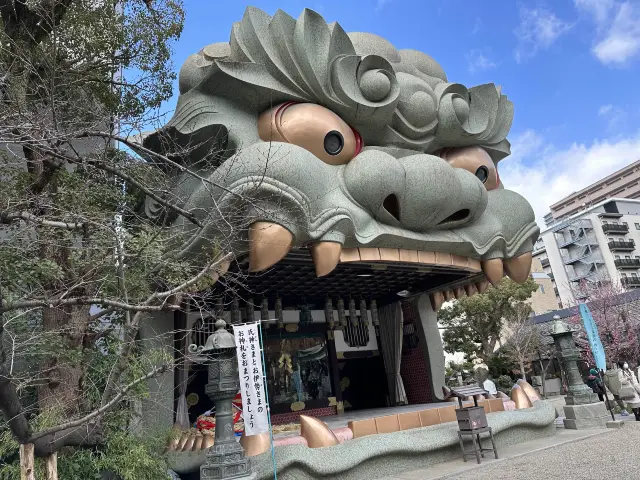 日本大阪｜霸氣難波八阪神社