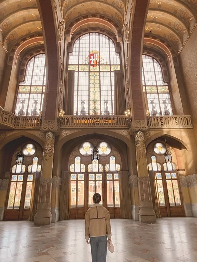 巴塞隆拿🇪🇸 全世界最美的醫院「聖十字聖保羅醫院」