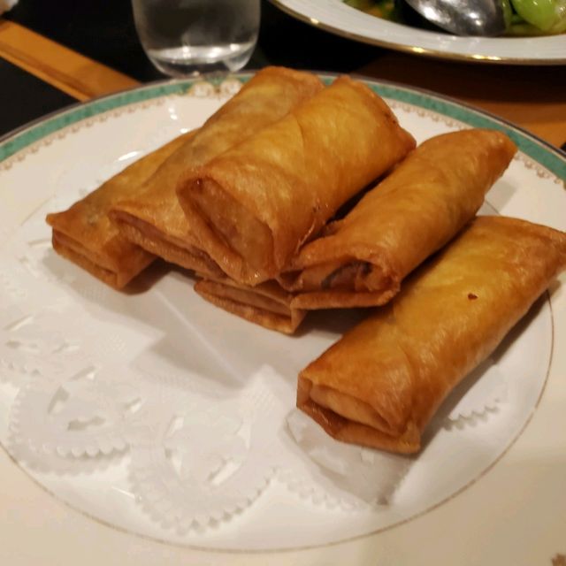 『佐賀』移転後も大人気の「中国料理　栄志」